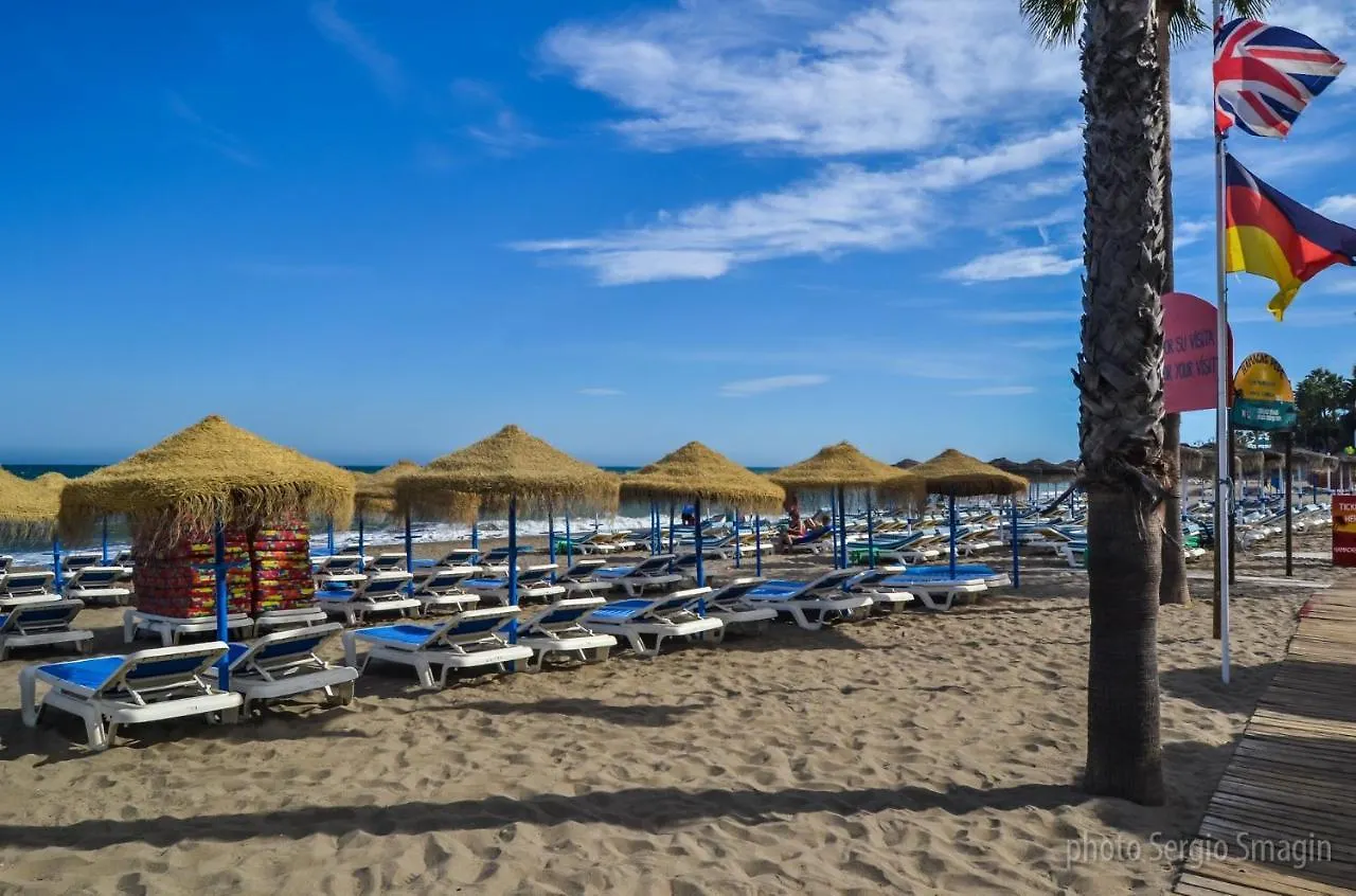 814 Ágata Apartamentos - VISTA AL MAR - Piscina y Playa - Excelente conexión wifi Benalmádena España
